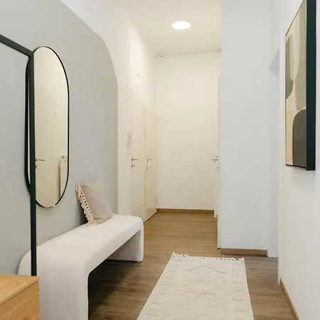 Comfy Apt For 4-6, 5 Min To Center, No Lift Currently Vienne Extérieur photo