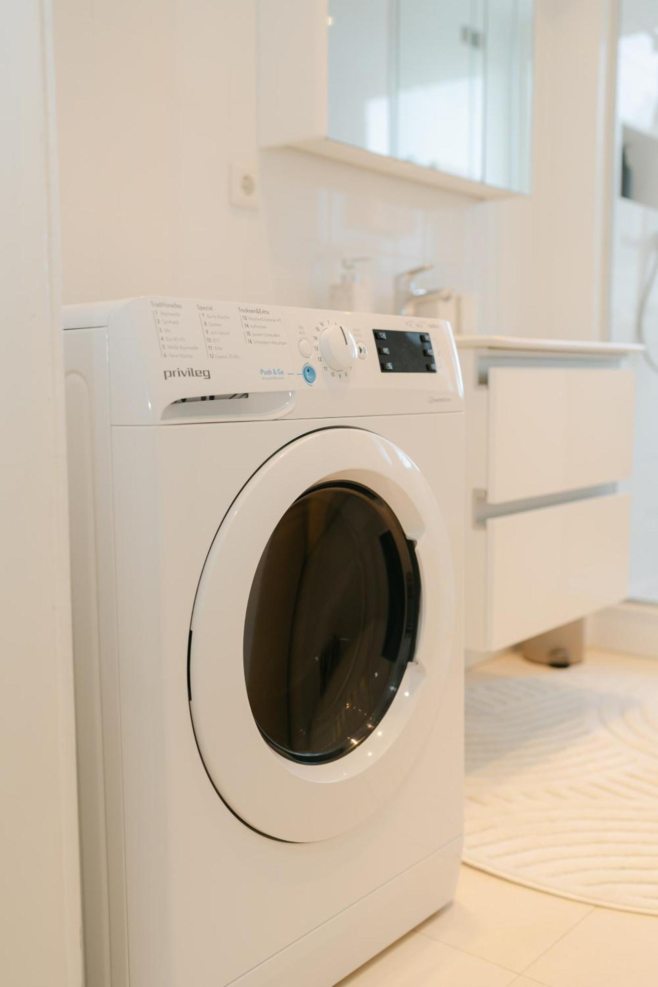 Apartmán Comfy For 4-6, 5 Min To Center, No Lift Currently *